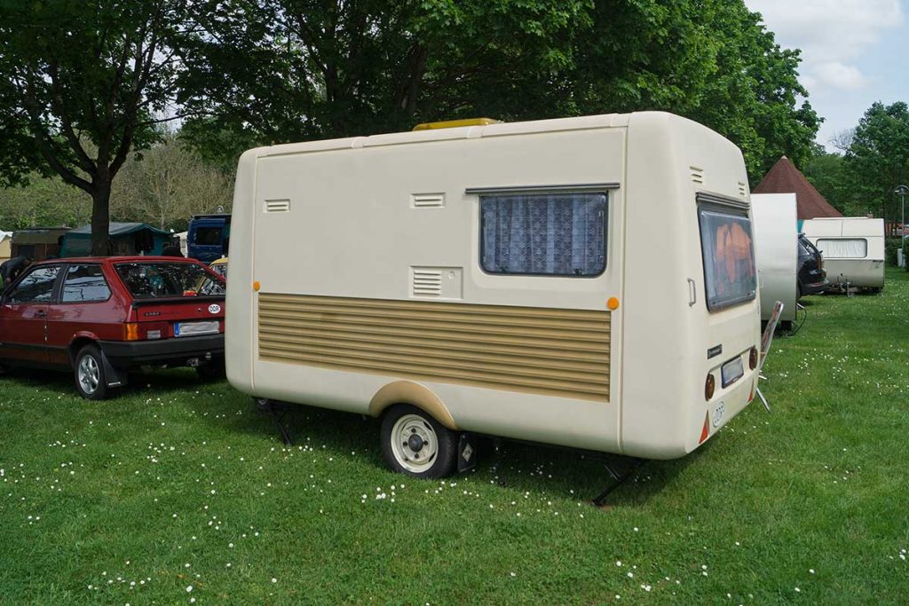 Wohnwagen Intercamp 355 L