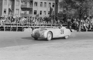 Veritas beim Leipziger Stadtparkrennen 1951