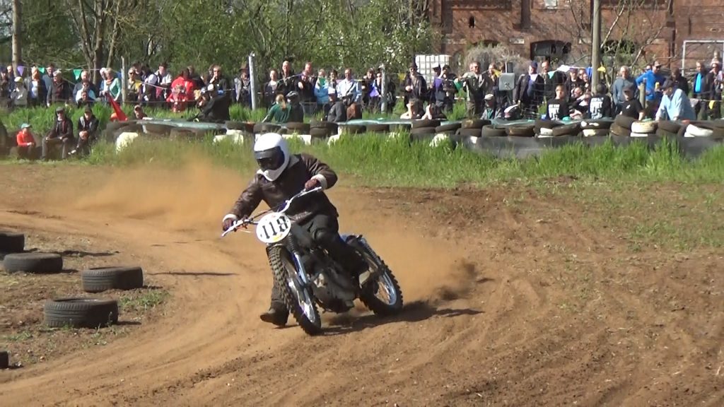 Motorräder bis Baujahr 1961 beim Grasbahnrenen in Nutha 2026